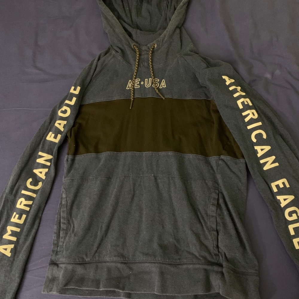 American Eagle Hoodie - Men’s - (S)